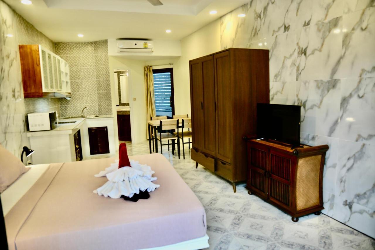 The Club Inn - Kamala Beach Extérieur photo