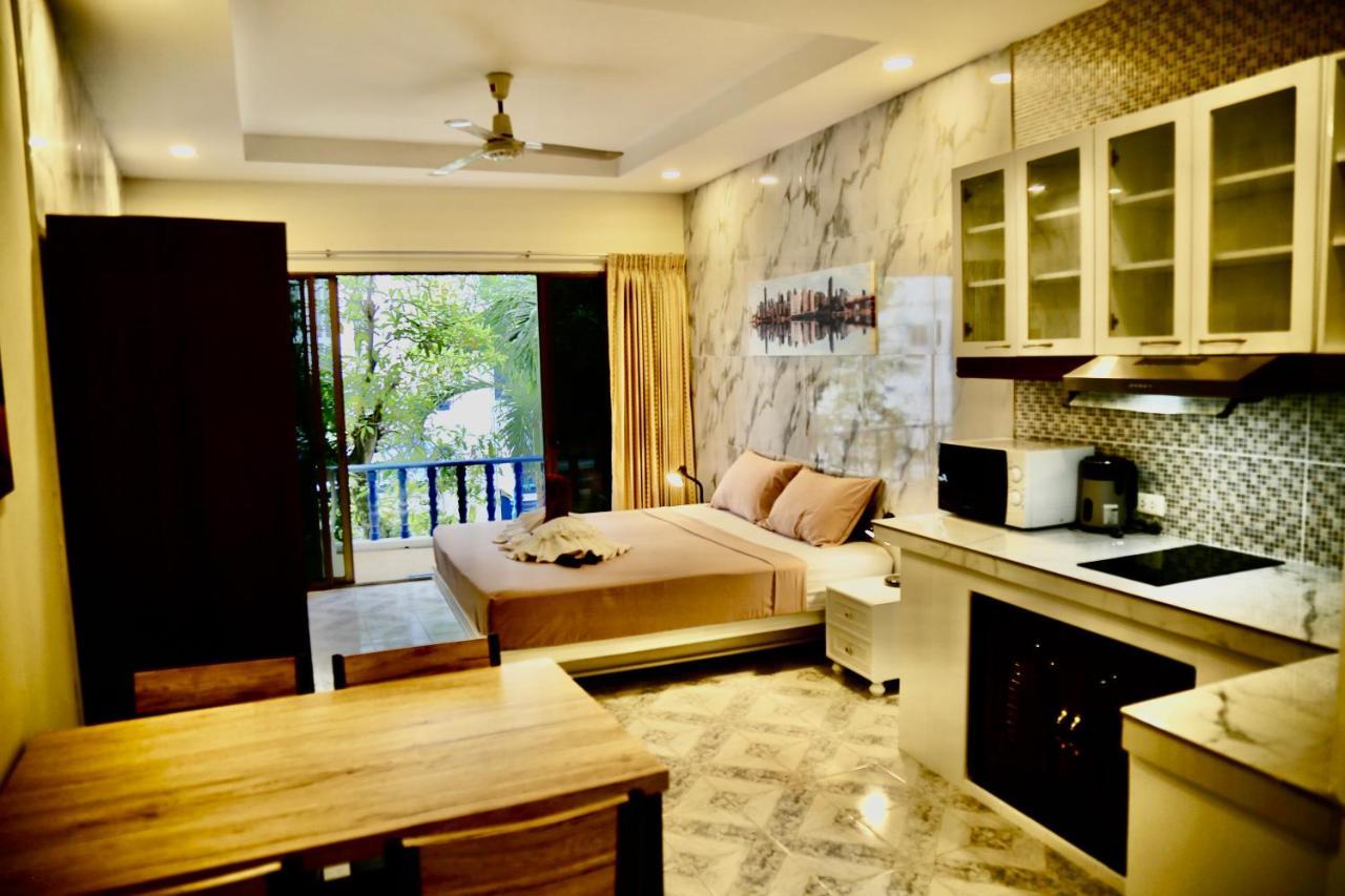 The Club Inn - Kamala Beach Extérieur photo