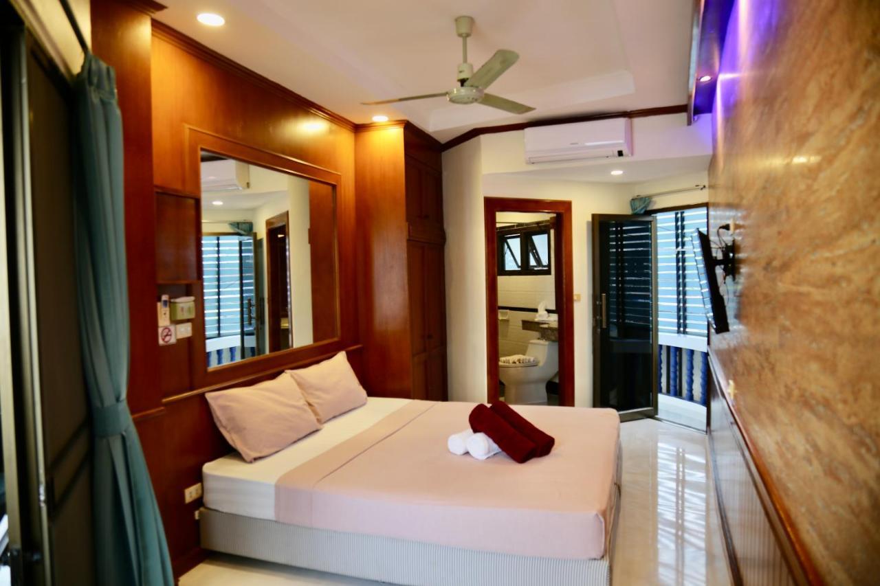 The Club Inn - Kamala Beach Extérieur photo