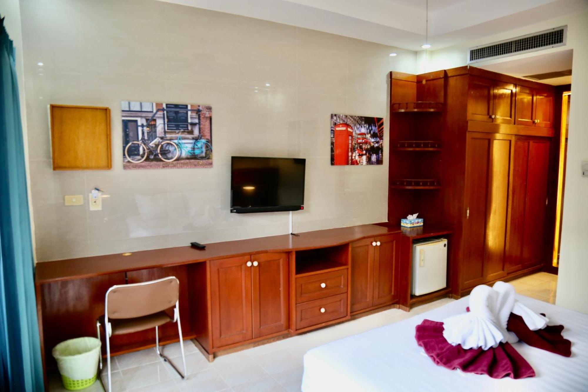 The Club Inn - Kamala Beach Extérieur photo