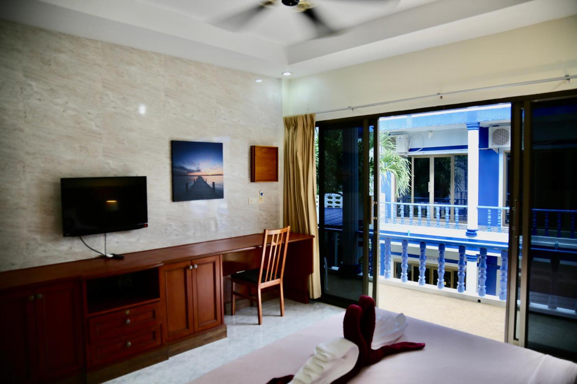 The Club Inn - Kamala Beach Extérieur photo